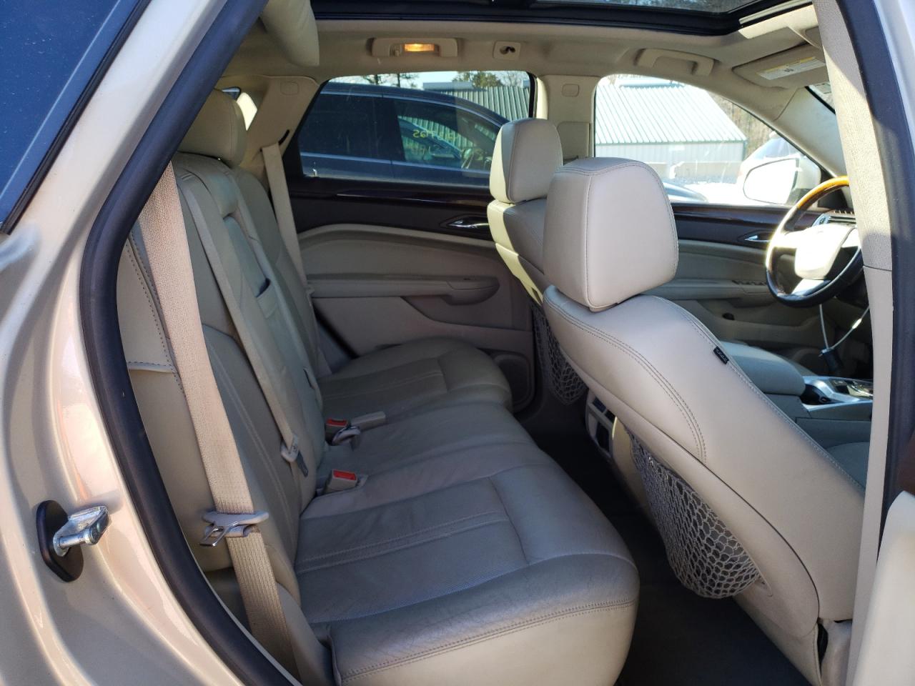 2011 Cadillac SRX VIN 3GYFNDEY9BS533794 Copart auction photo, front end / minor dent/scratches damage thumbnail 11