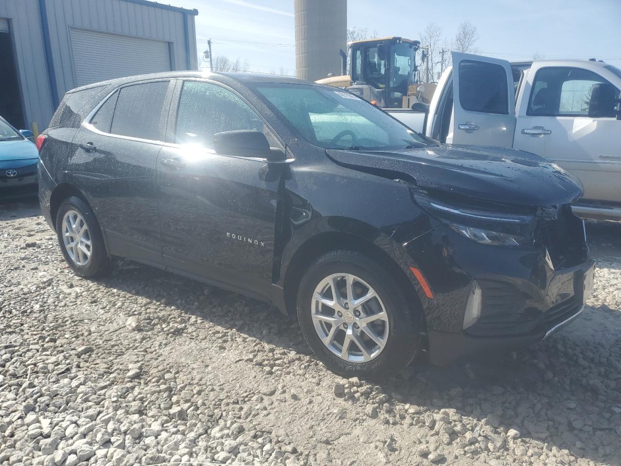 2022 Chevrolet Equinox VIN 3GNAXUEV3NL241015 Copart auction photo, front end damage thumbnail 4