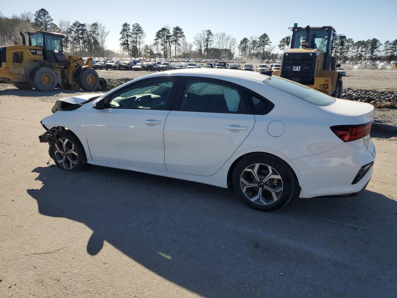 2021 KIA Forte VIN 3KPF24ADXME372181 Copart auction photo, front end / side damage thumbnail 2