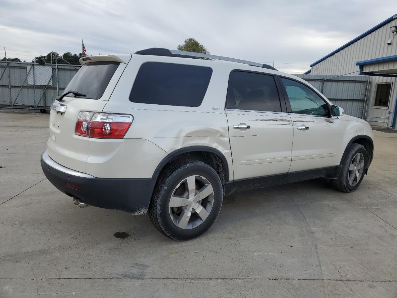 2012 GMC Acadia VIN 1GKKRRED8CJ292319 Copart auction photo, side / minor dent/scratches damage thumbnail 3