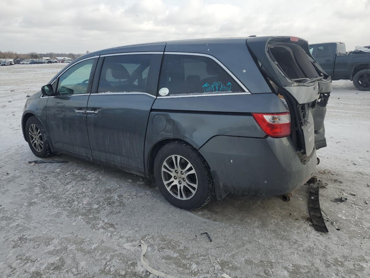 2011 Honda Odyssey VIN 5FNRL5H63BB009221 Copart auction photo, rear end damage thumbnail 2