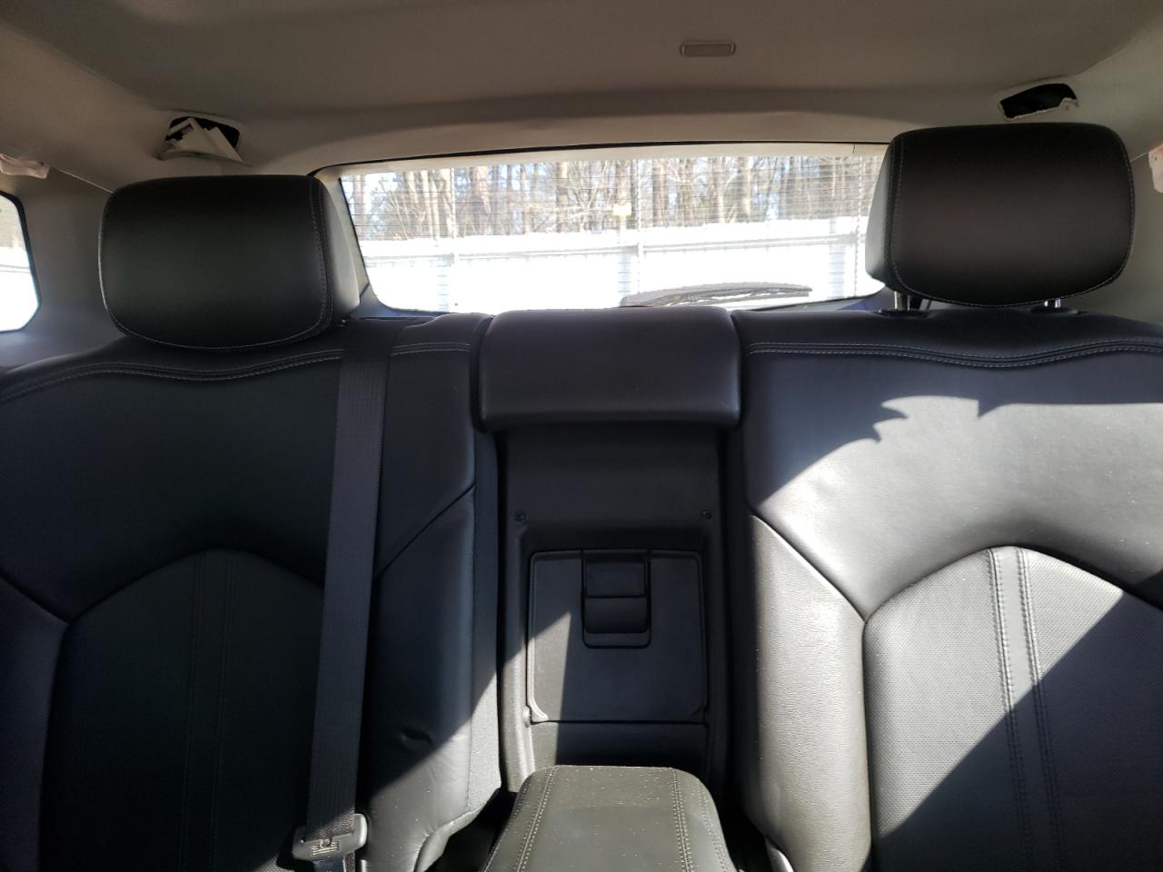 2016 Cadillac SRX VIN 3GYFNBE3XGS586648 Copart auction photo, front end / undercarriage damage thumbnail 10