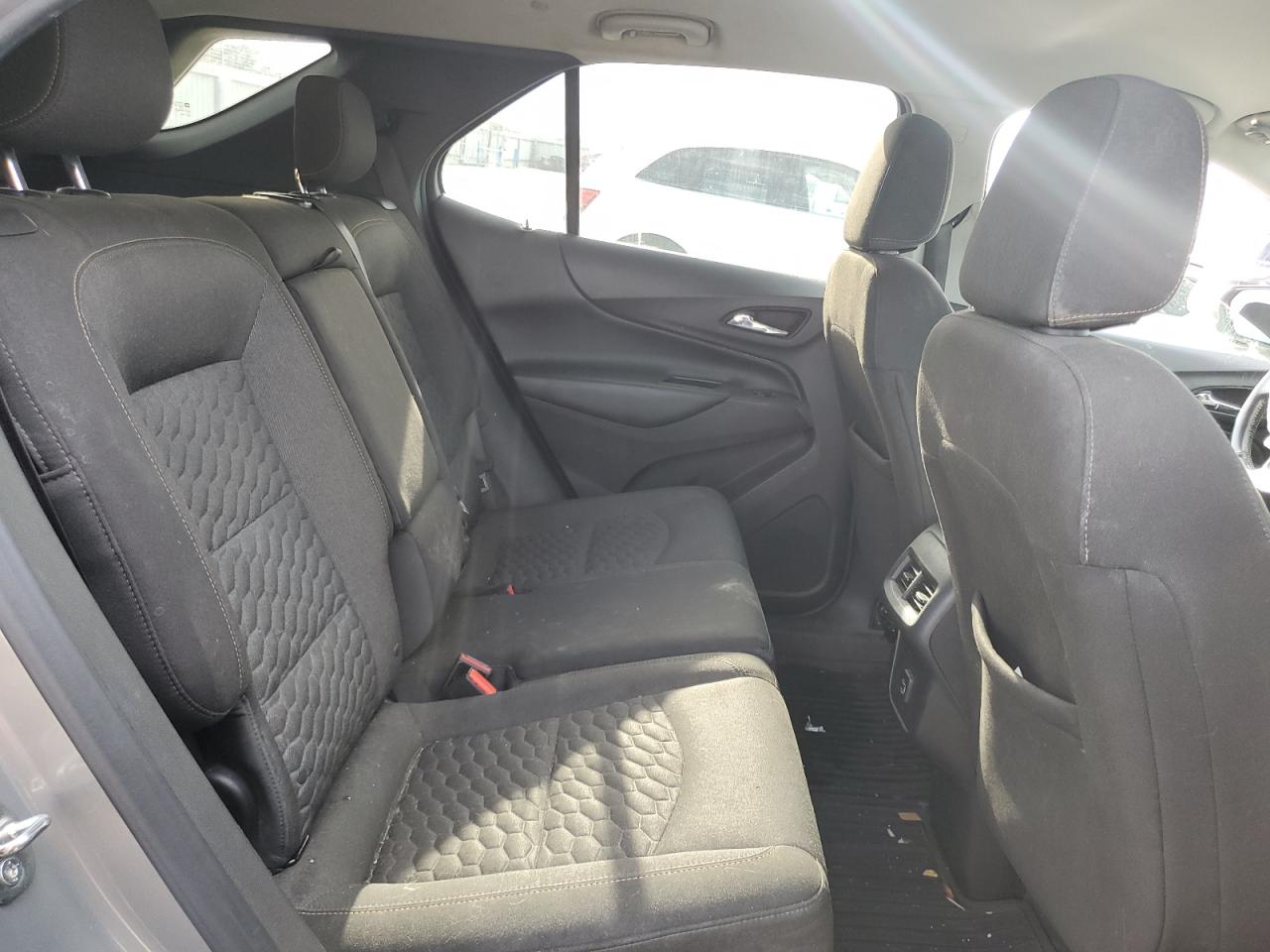 2019 Chevrolet Equinox VIN 3GNAXKEV3KS527887 Copart auction photo, front end / hail damage thumbnail 11