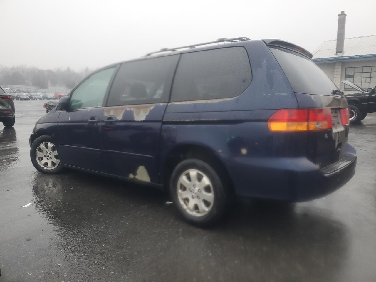 2003 Honda Odyssey VIN 5FNRL18693B126215 Copart auction photo, front end / minor dent/scratches damage thumbnail 2