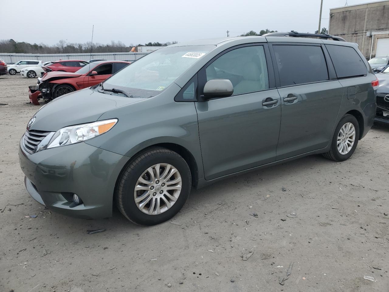 2014 Toyota Sienna VIN 5TDYK3DC2ES521888