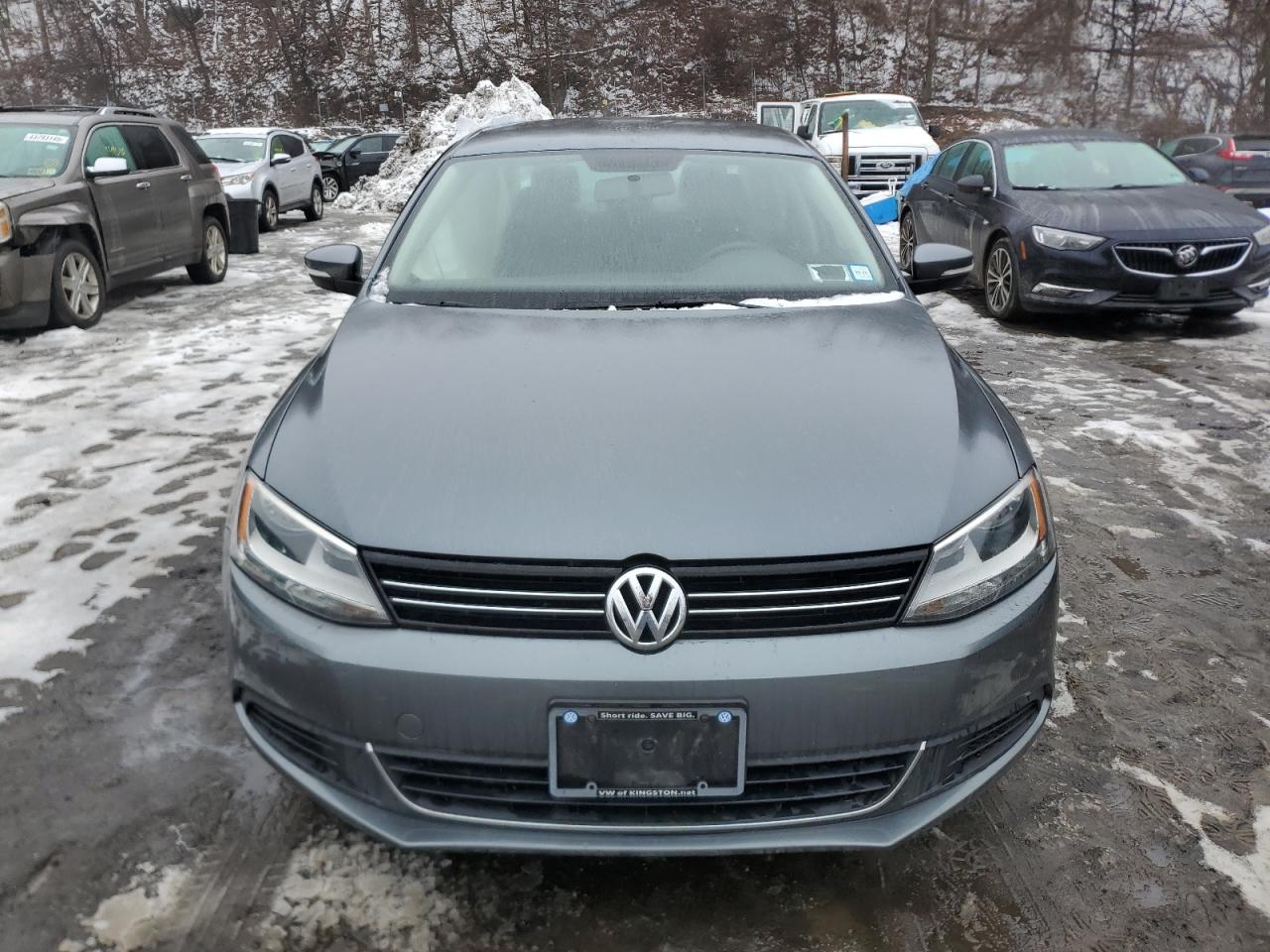 2014 Volkswagen Jetta VIN 3VWD17AJ00EM28533 Copart auction photo, side / undercarriage damage thumbnail 5