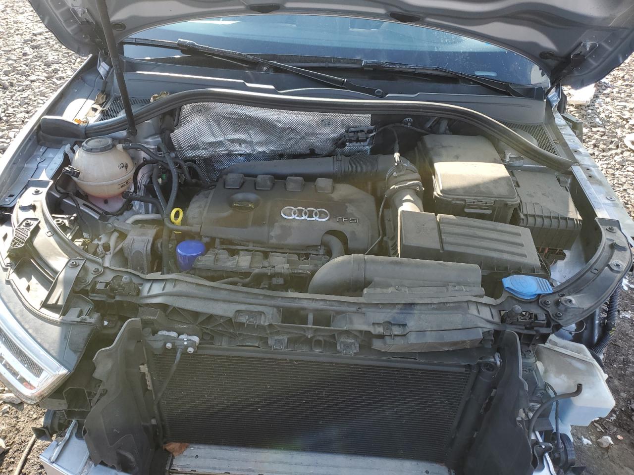 2018 Audi Q3 VIN WA1JCCFS5JR024937 Copart auction photo, front end / side damage thumbnail 14
