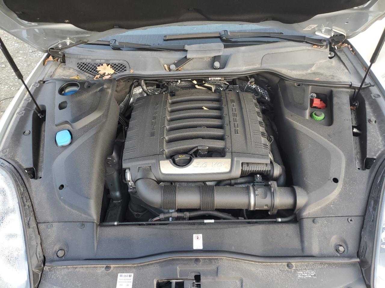 2016 Porsche Cayenne VIN WP1AA2A28GLA02616 Copart auction photo, normal wear damage thumbnail 12