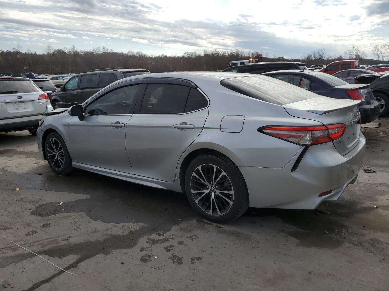 2018 Toyota Camry VIN JTNB11HK7J3016466 Copart auction photo, front end damage thumbnail 2