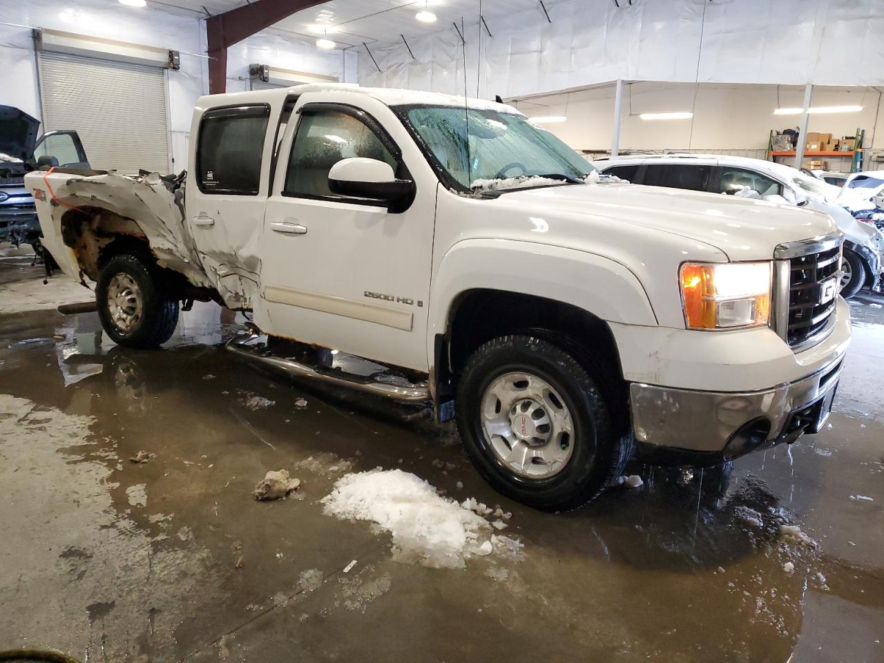 2009 GMC Sierra VIN 1GTHK63K99F116837 Copart auction photo, side / rear end damage thumbnail 4