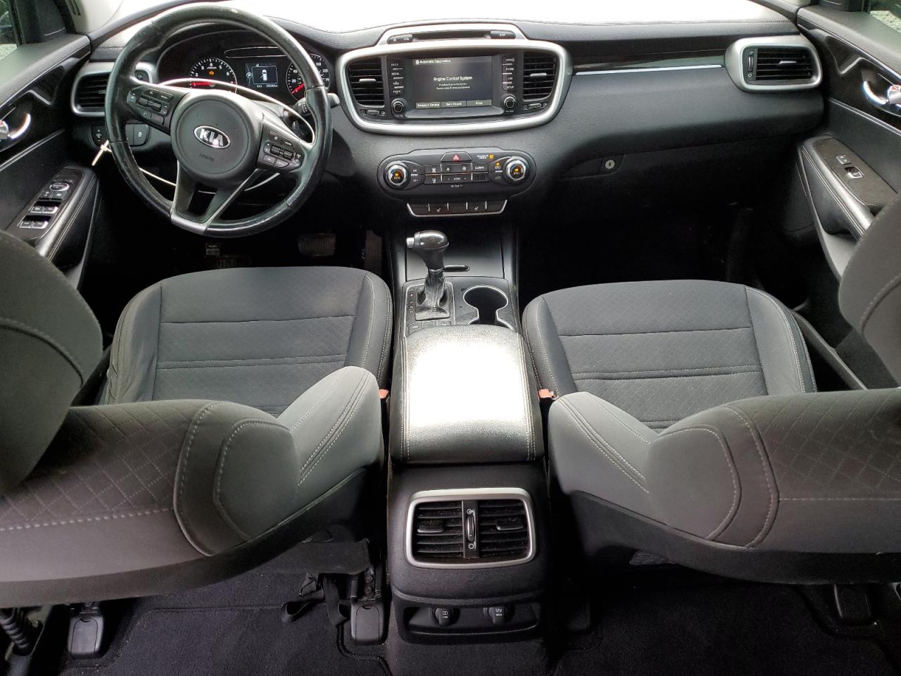 2017 KIA Sorento VIN 5XYPG4A38HG226464 Copart auction photo, mechanical / minor dent/scratches damage thumbnail 8
