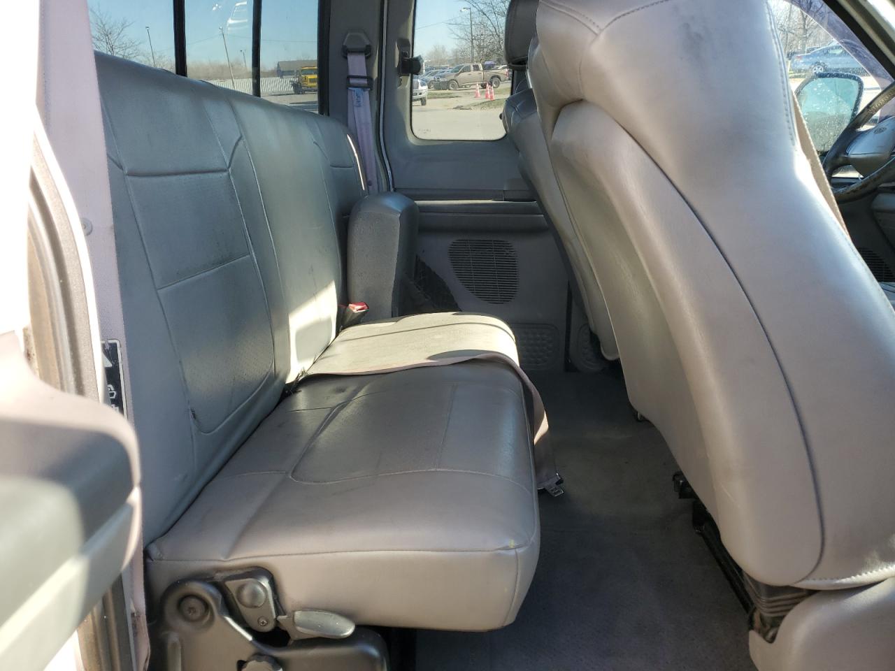 2001 Ford F250 VIN 3FTNX21FX1MA74363 Copart auction photo, all over damage thumbnail 10