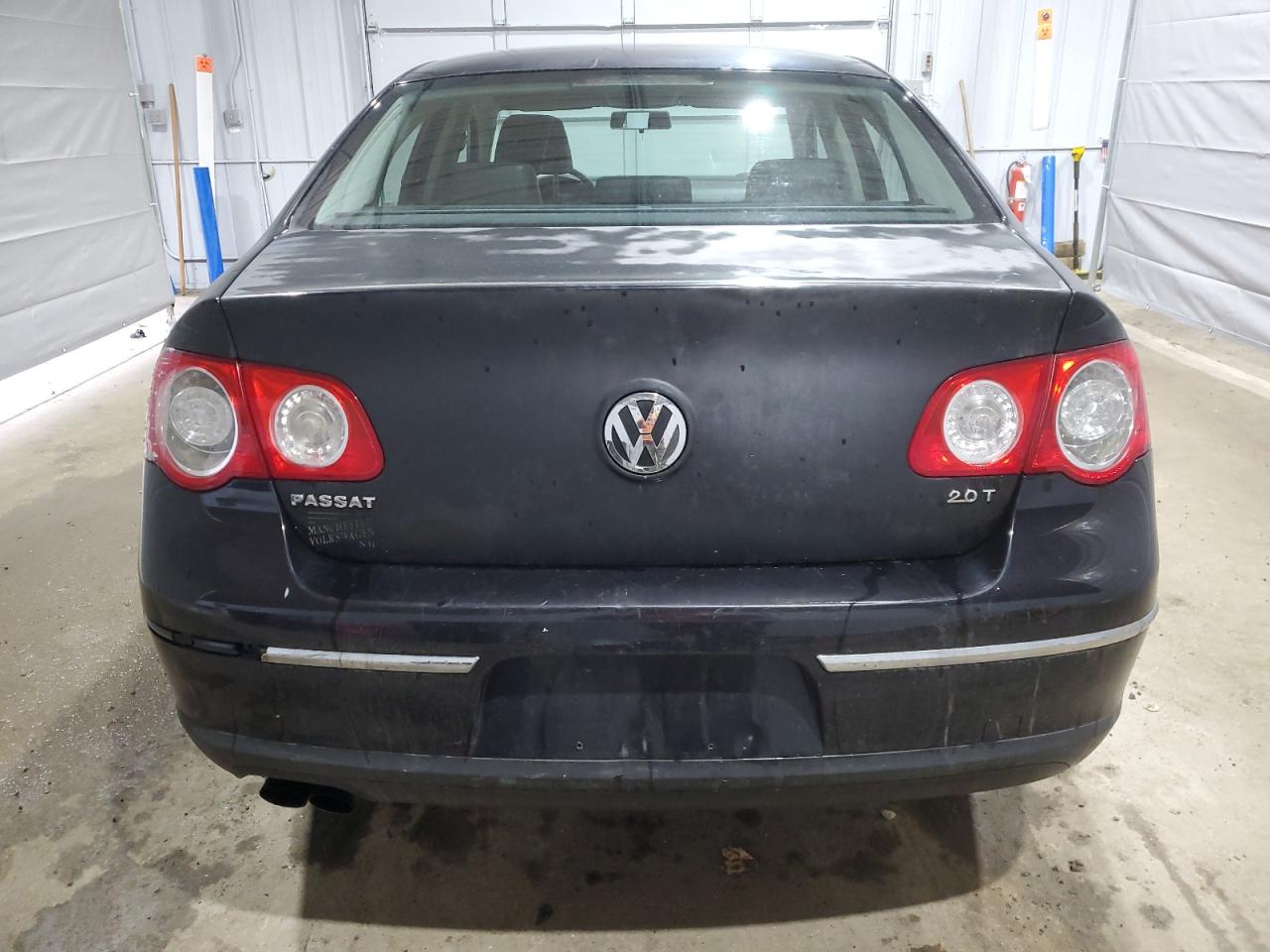 2008 Volkswagen Passat VIN WVWJK73C38P070561 Copart auction photo, normal wear / minor dent/scratches damage thumbnail 6