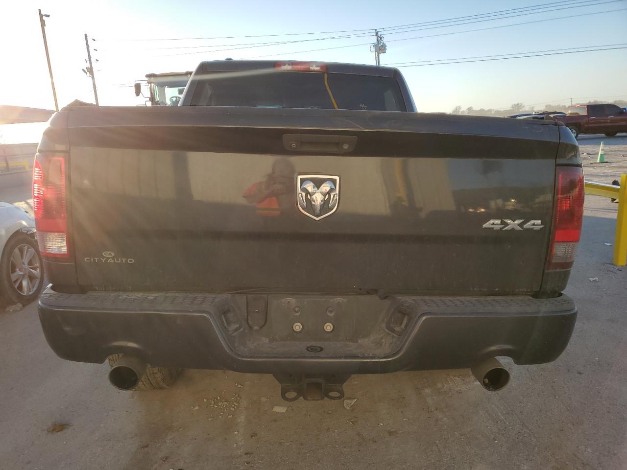 2015 RAM 1500 VIN 1C6RR7KT4FS516458 Copart auction photo, front end damage thumbnail 6