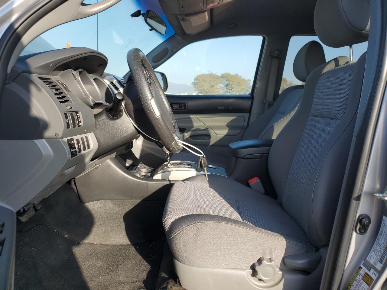 2015 Toyota Tacoma VIN 3TMJU4GN3FM190402 Copart auction photo, rear end damage thumbnail 7