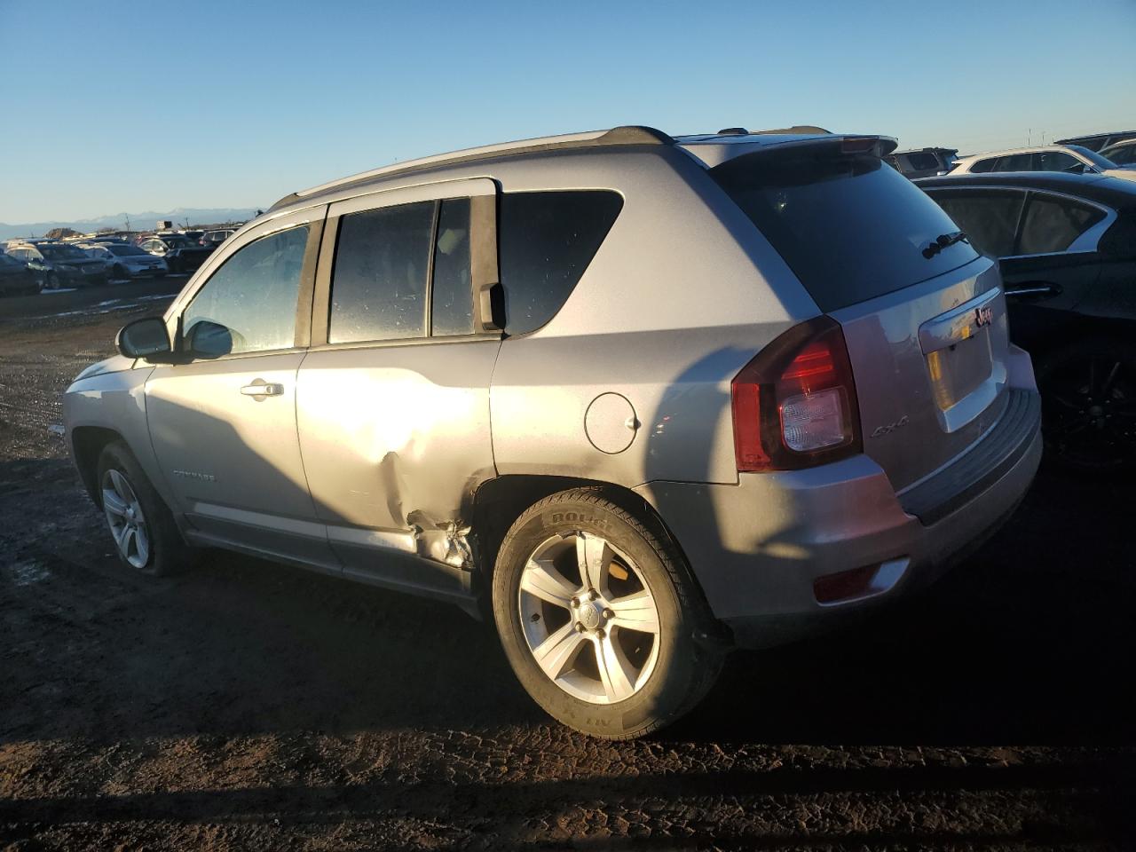 2016 Jeep Compass VIN 1C4NJDBB4GD617493 Copart auction photo, rear end / side damage thumbnail 2