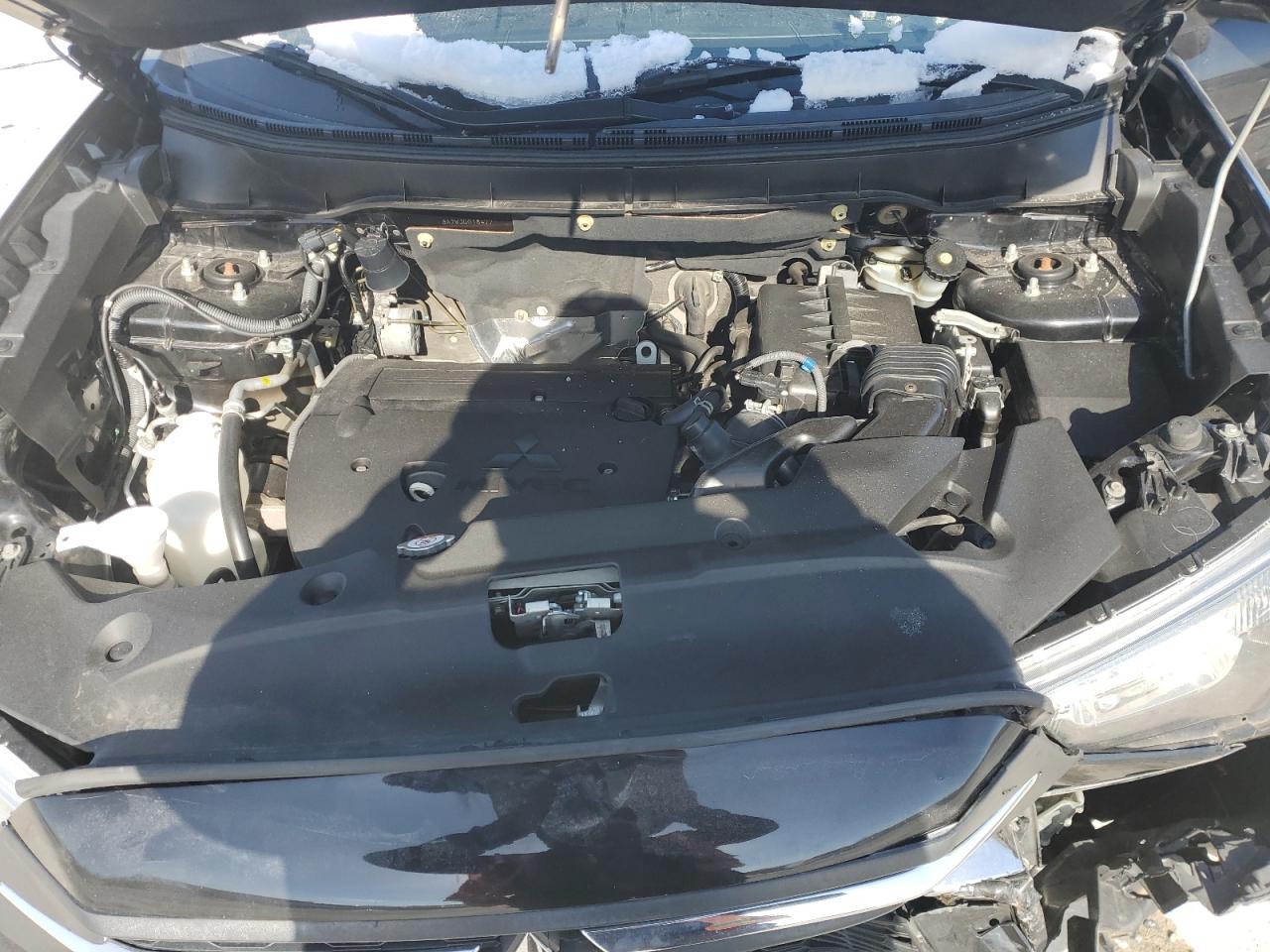 2018 Mitsubishi Outlander VIN JA4AR3AU5JU018477 Copart auction photo, front end / side damage thumbnail 14