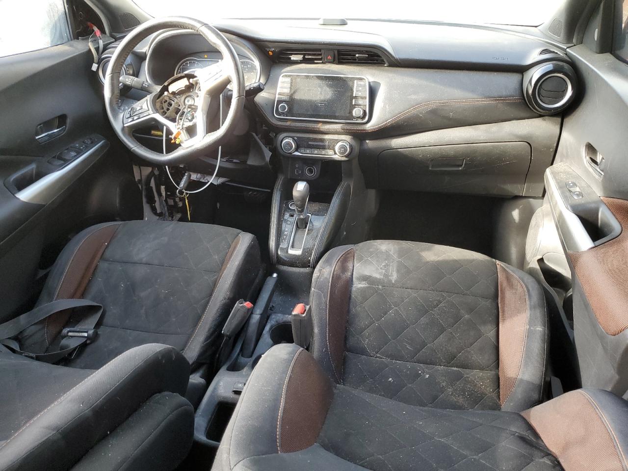 2018 Nissan Kicks VIN 3N1CP5CU1JL537651 Copart auction photo, side / front end damage thumbnail 8