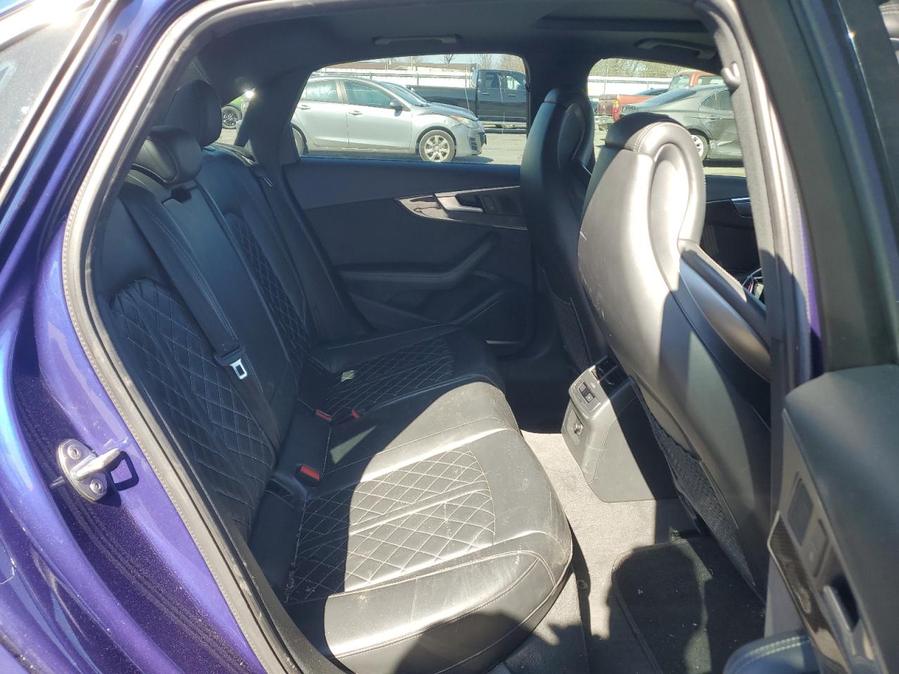 2018 Audi RS4 VIN WAUB4AF40JA051097 Copart auction photo, front end damage thumbnail 10