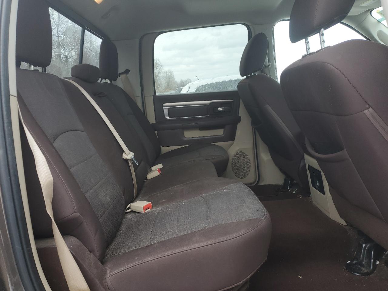 2018 RAM 1500 VIN 3C6RR7LT7JG198141 Copart auction photo, undercarriage / minor dent/scratches damage thumbnail 10