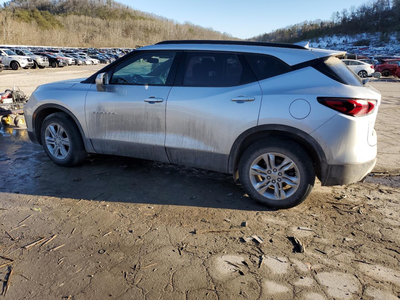 2020 Chevrolet Blazer VIN 3GNKBHRS1LS712365 Copart auction photo, front end / side damage thumbnail 2