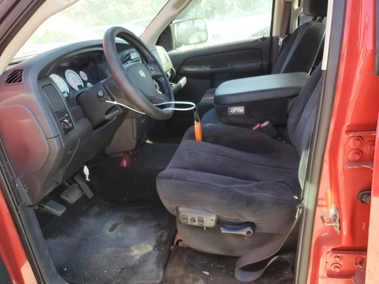 2004 Dodge RAM VIN 1D7HA18D74J250922 Copart auction photo, water/flood / minor dent/scratches damage thumbnail 7