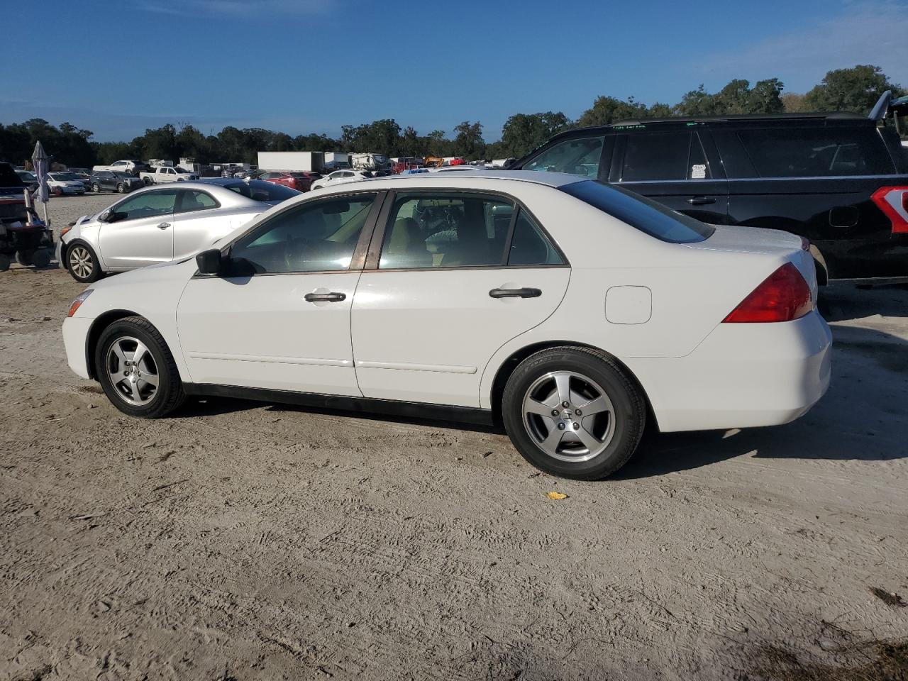 2006 Honda Accord VIN 1HGCM56126A161243 Copart auction photo, mechanical damage thumbnail 2