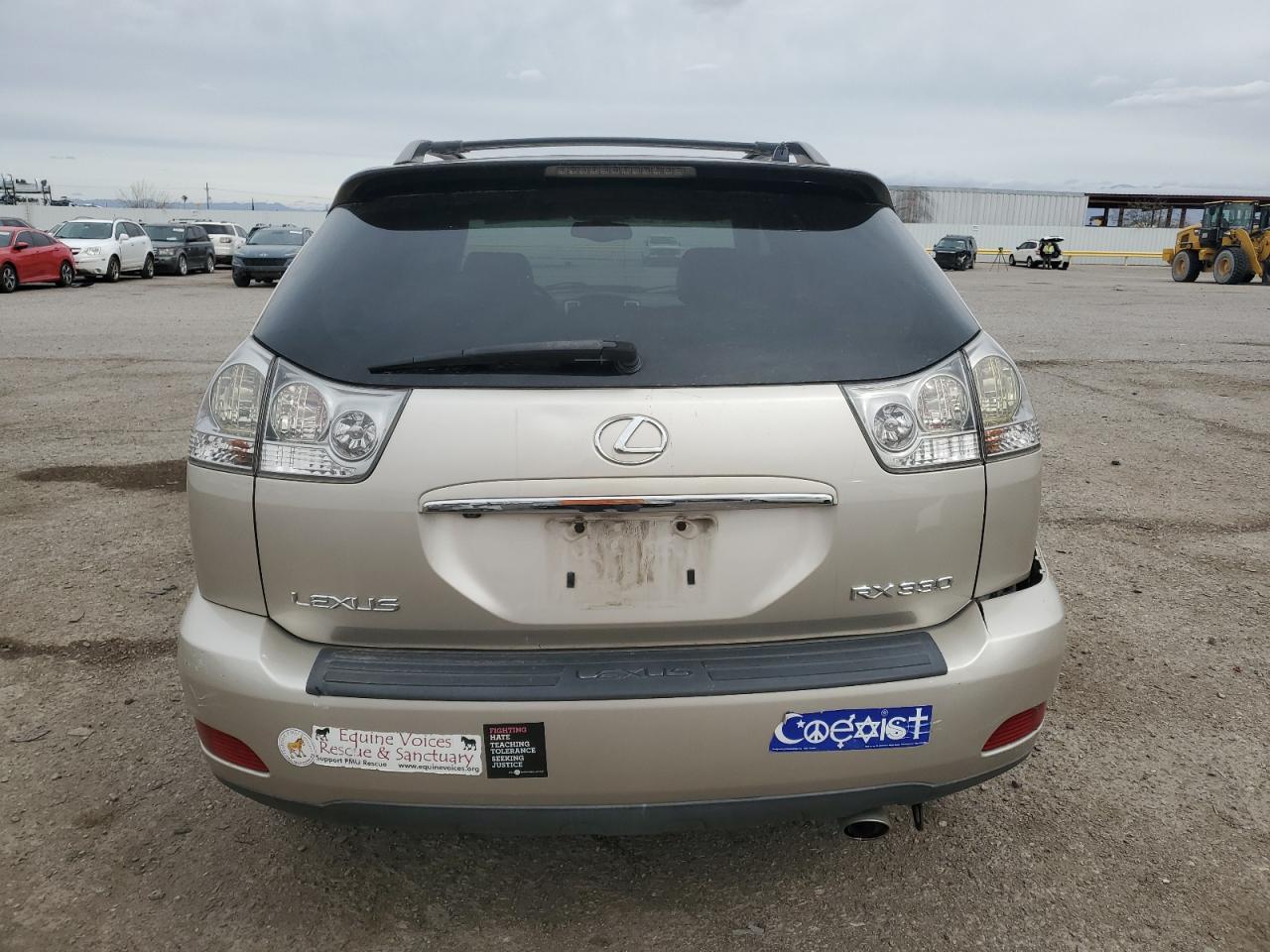 2005 Lexus RX VIN 2T2HA31U85C081633 Copart auction photo, side / rear end damage thumbnail 6