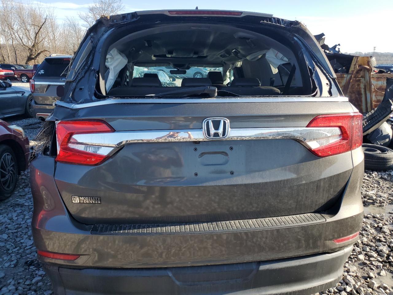 2019 Honda Odyssey VIN 5FNRL6H72KB061969 Copart auction photo, all over damage thumbnail 6