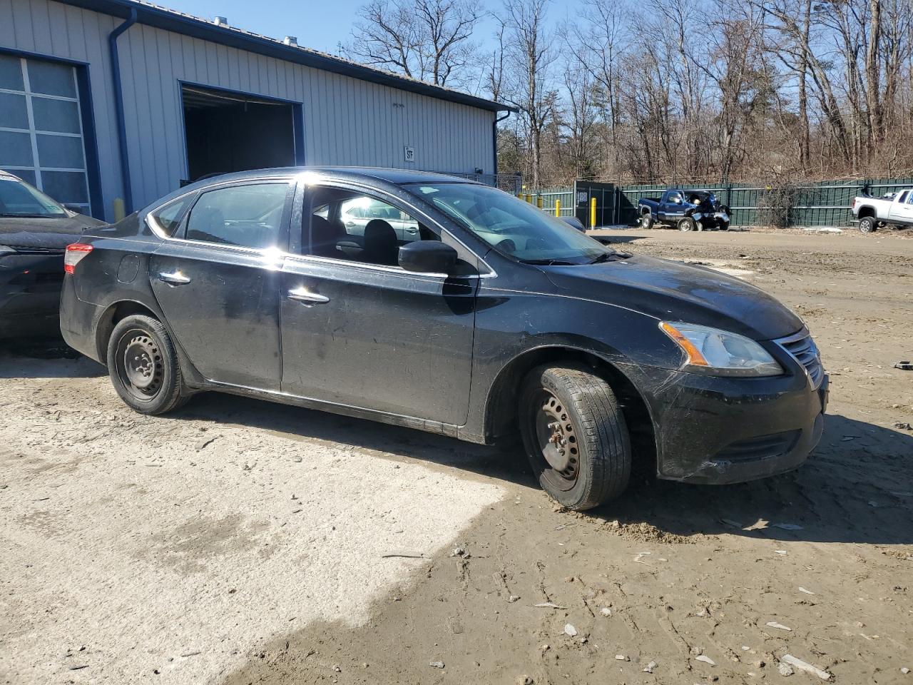 2014 Nissan Sentra VIN 3N1AB7AP2EY203443 Copart auction photo, front end / minor dent/scratches damage thumbnail 4