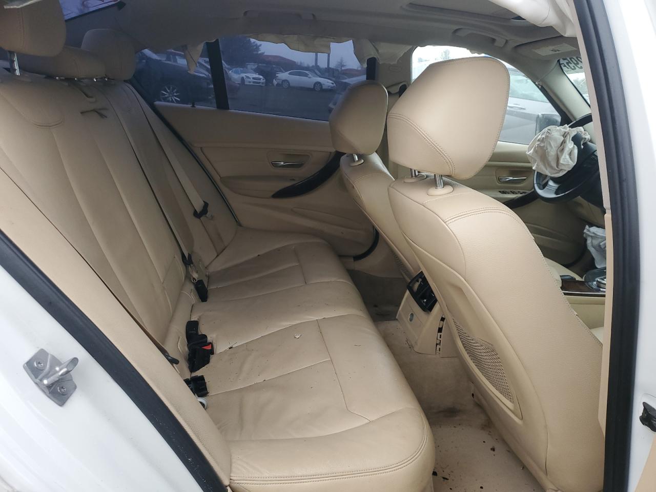 2013 BMW 3er VIN WBA3B5C56DF595688 Copart auction photo, all over damage thumbnail 10