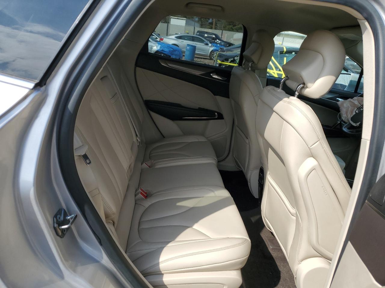 2017 Lincoln MKC VIN 5LMCJ1D90HUL61234 Copart auction photo, front end damage thumbnail 12
