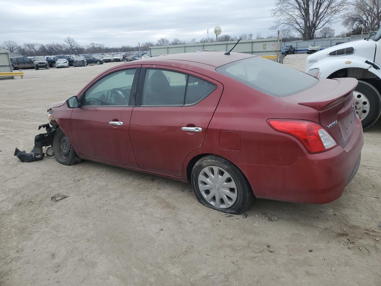 2016 Nissan Versa VIN 3N1CN7AP7GL868709 Copart auction photo, front end damage thumbnail 2