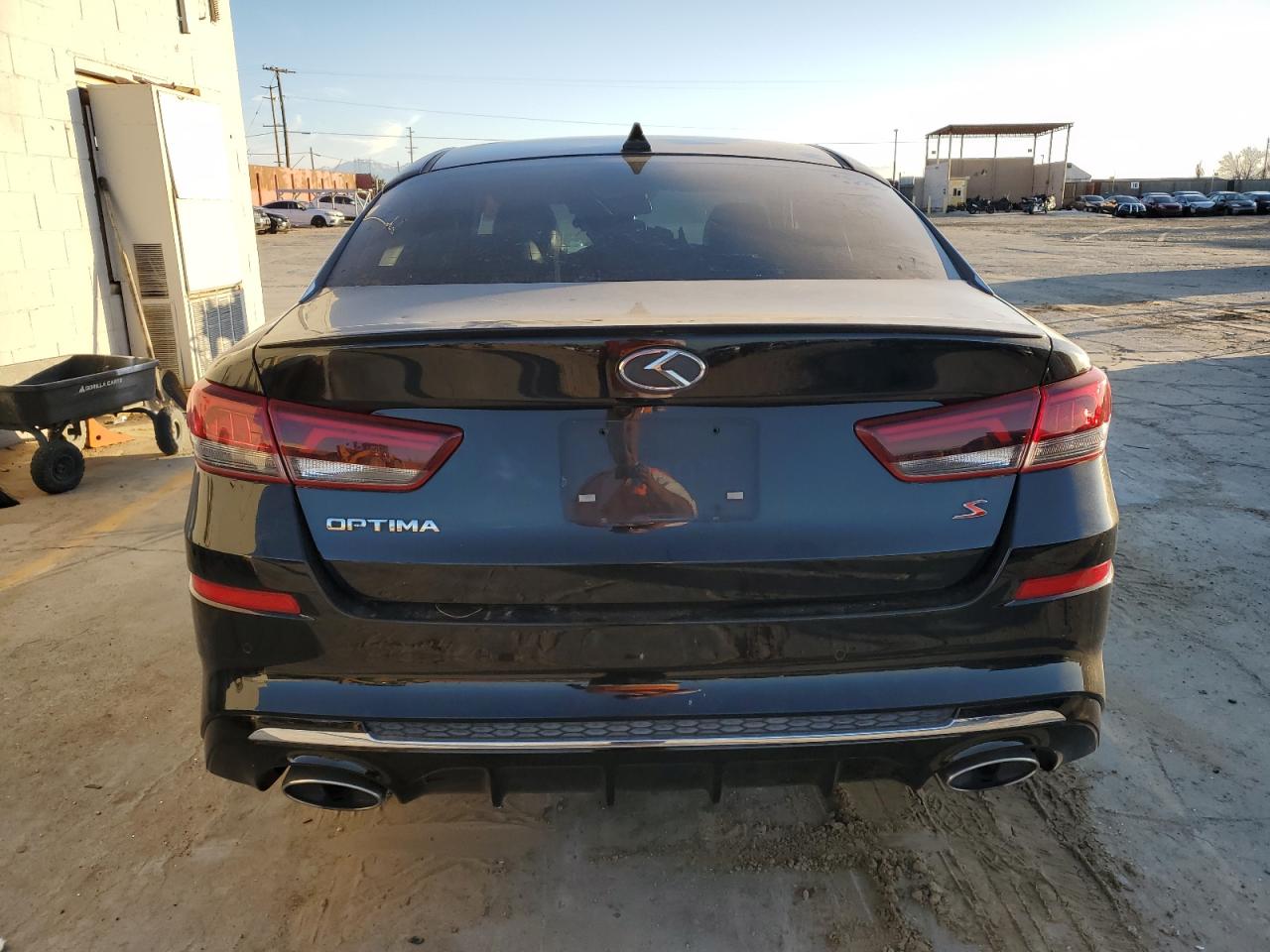 2019 KIA Optima VIN 5XXGT4L39KG313407 Copart auction photo, front end / side damage thumbnail 6