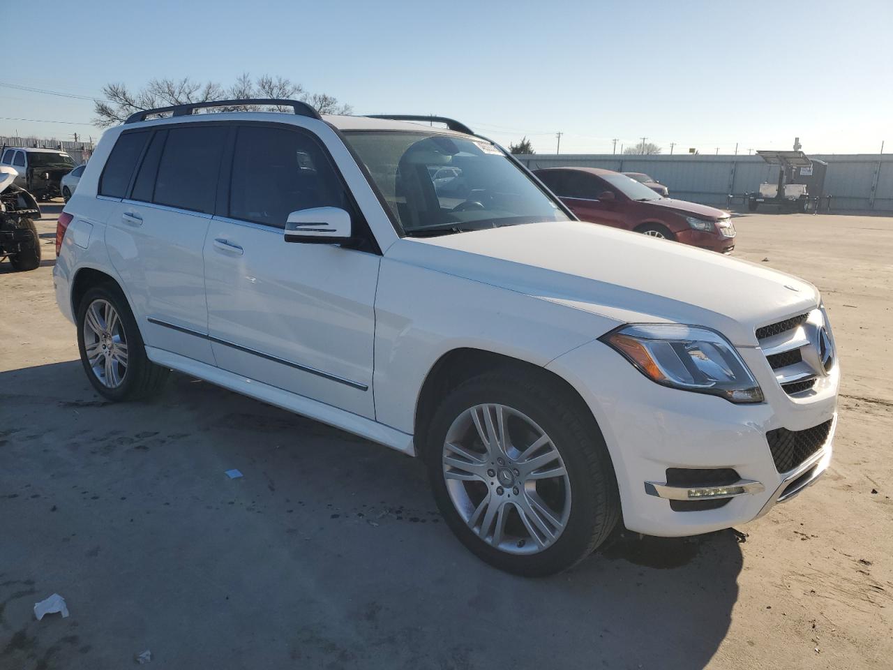 2013 Mercedes-Benz GLK-klasse VIN WDCGG5HB2DG059006 Copart auction photo, front end / hail damage thumbnail 4