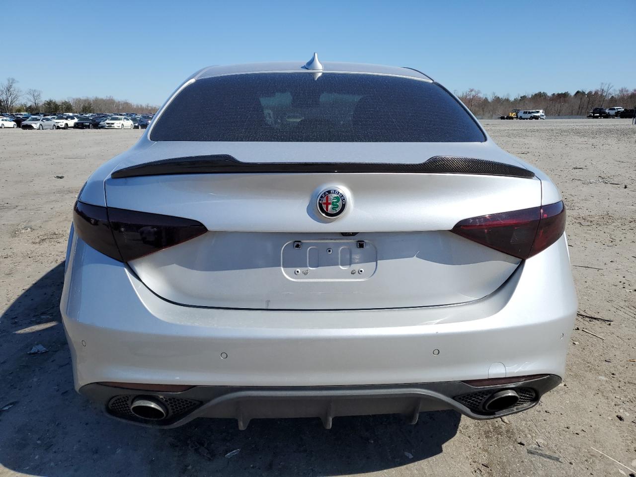 2017 Alfa Romeo Giulia VIN ZARFAEDNXH7528647 Copart auction photo, rear end / minor dent/scratches damage thumbnail 6