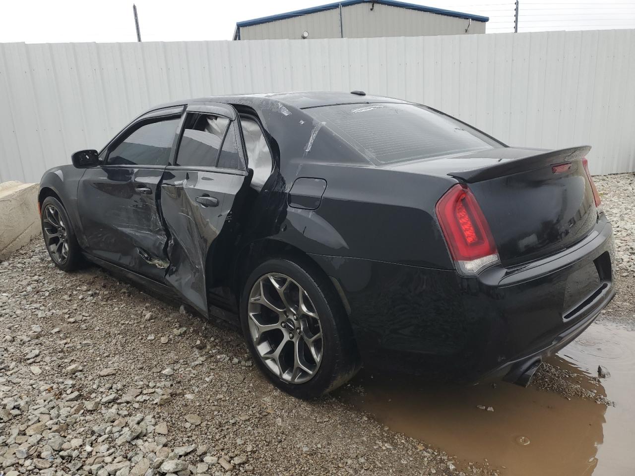 2016 Chrysler 300 VIN 2C3CCABG4GH324860 Copart auction photo, side damage thumbnail 2