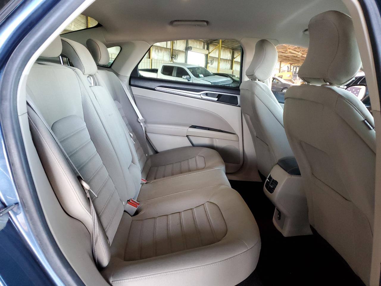 2019 Ford Fusion VIN 3FA6P0HDXKR251971 Copart auction photo, rear end / side damage thumbnail 10