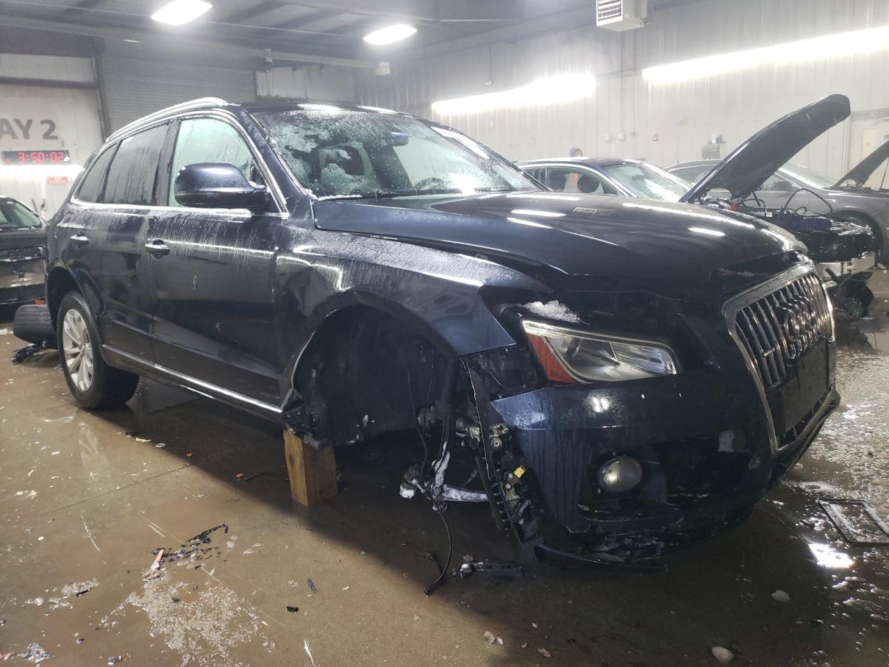 2016 Audi Q5 VIN WA1L2AFP0GA124821 Copart auction photo, front end damage thumbnail 4