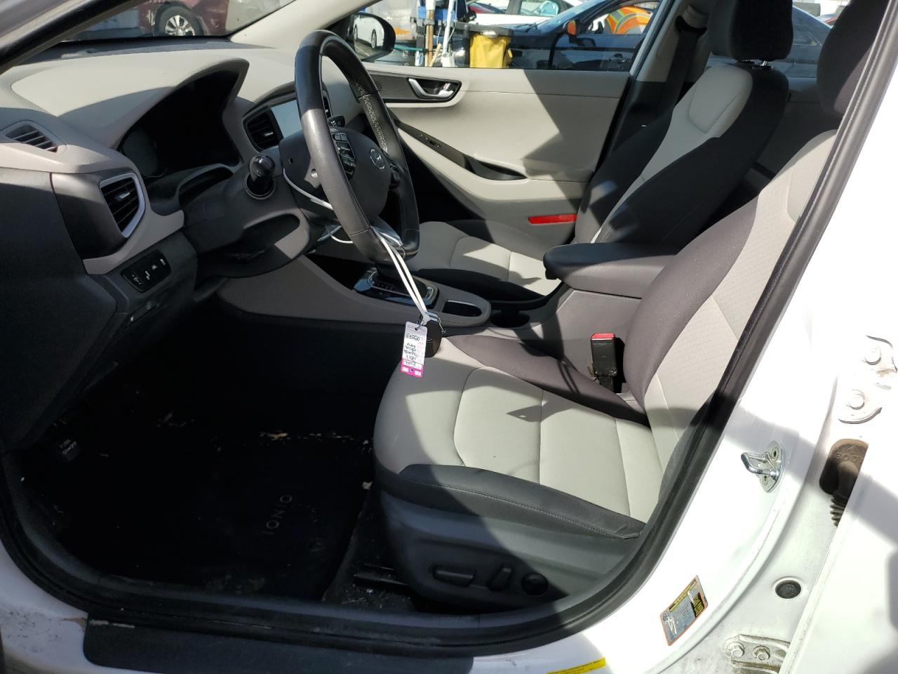 2017 Hyundai IONIQ VIN KMHC75LC4HU055739 Copart auction photo, front end / minor dent/scratches damage thumbnail 7