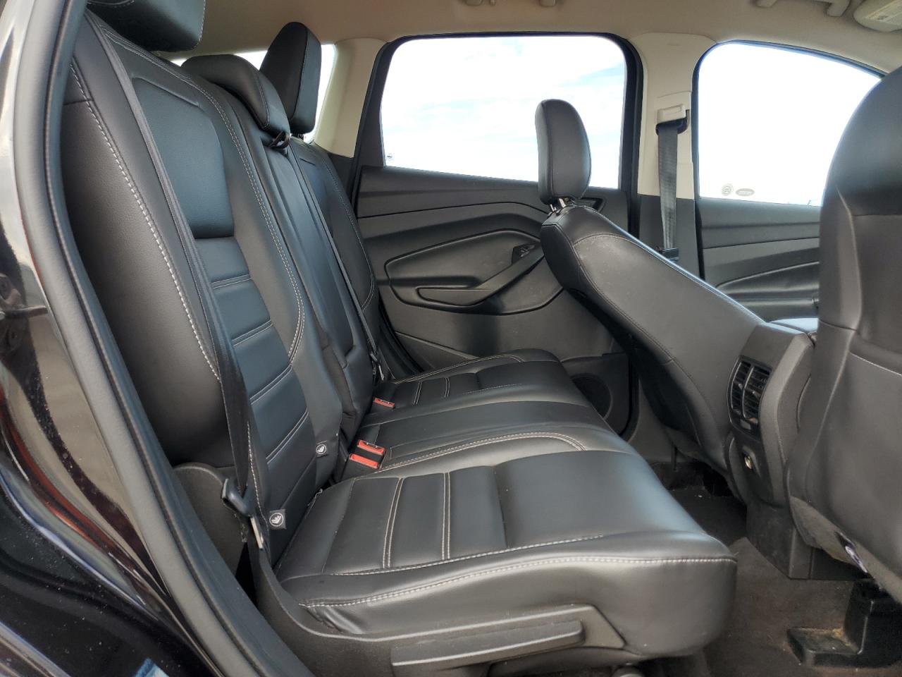 2019 Ford Escape VIN 1FMCU9HD8KUB82910 Copart auction photo, all over damage thumbnail 11