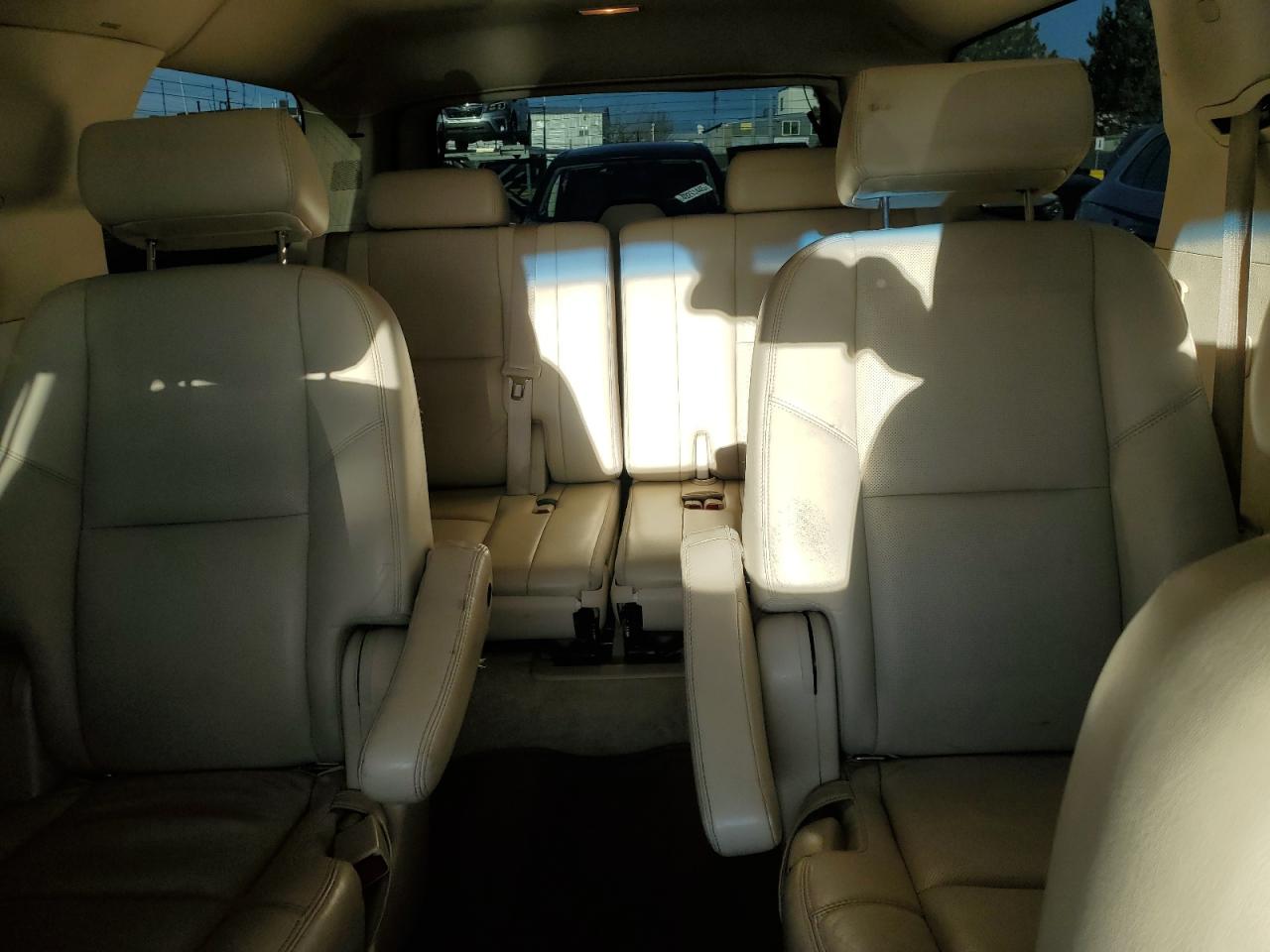2008 Cadillac Escalade VIN 1GYFK66848R240528 Copart auction photo, side damage thumbnail 10