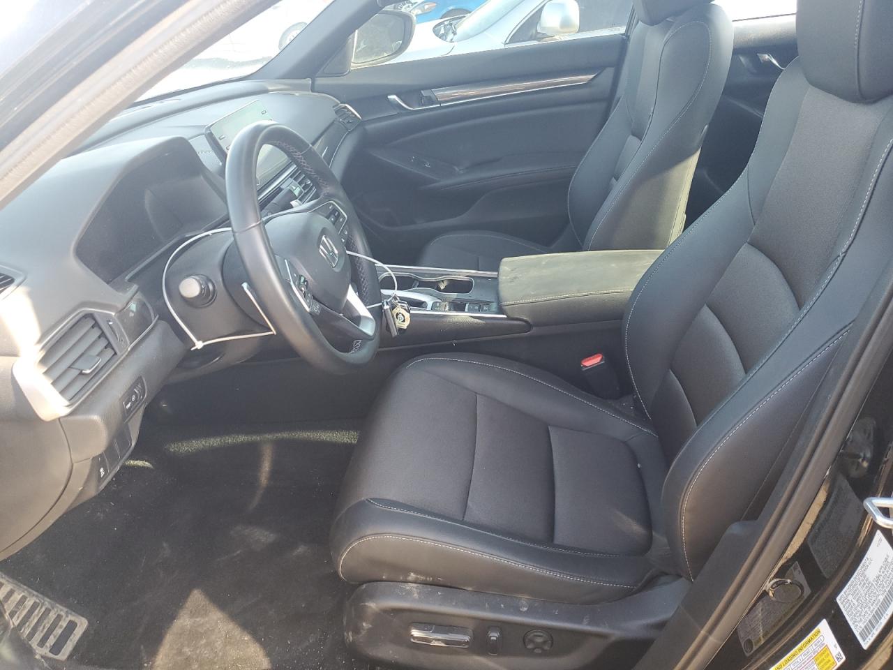 2022 Honda Accord VIN 1HGCV1F39NA10695X Copart auction photo, vandalism damage thumbnail 7