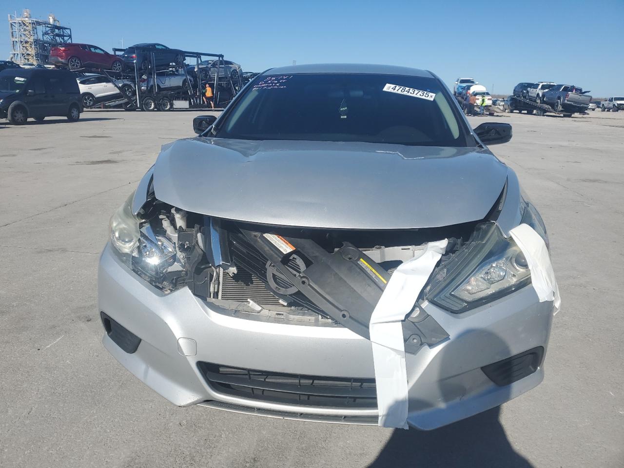 2017 Nissan Altima VIN 1N4AL3AP7HC240199 Copart auction photo, front end damage thumbnail 5