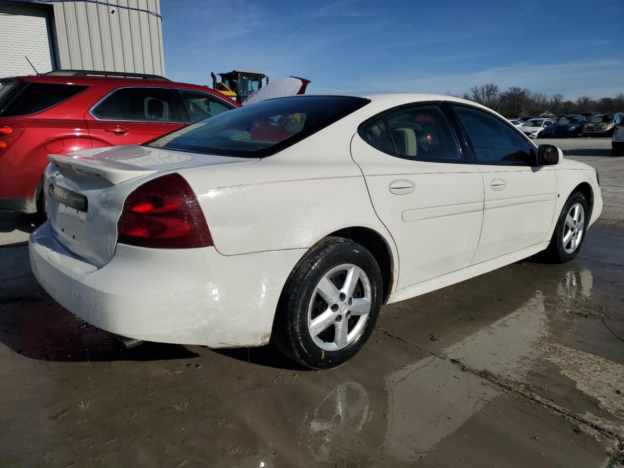 2007 Pontiac Grand Prix VIN 2G2WP552571236448 Copart auction photo, side damage thumbnail 3