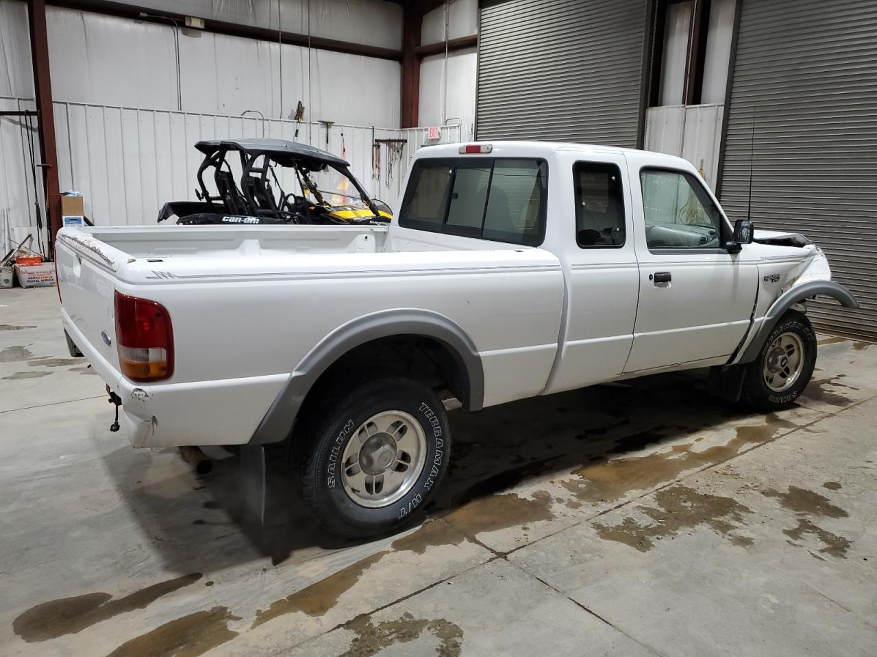 1996 Ford Ranger VIN 1FTCR15U1TPB10006 Copart auction photo, front end / rear end damage thumbnail 3