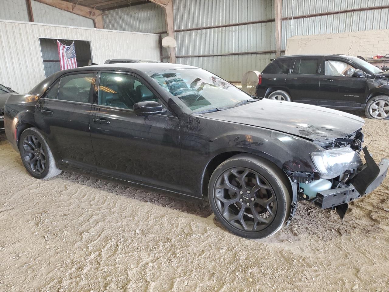 2020 Chrysler 300 VIN 2C3CCABG6LH141793 Copart auction photo, front end damage thumbnail 4