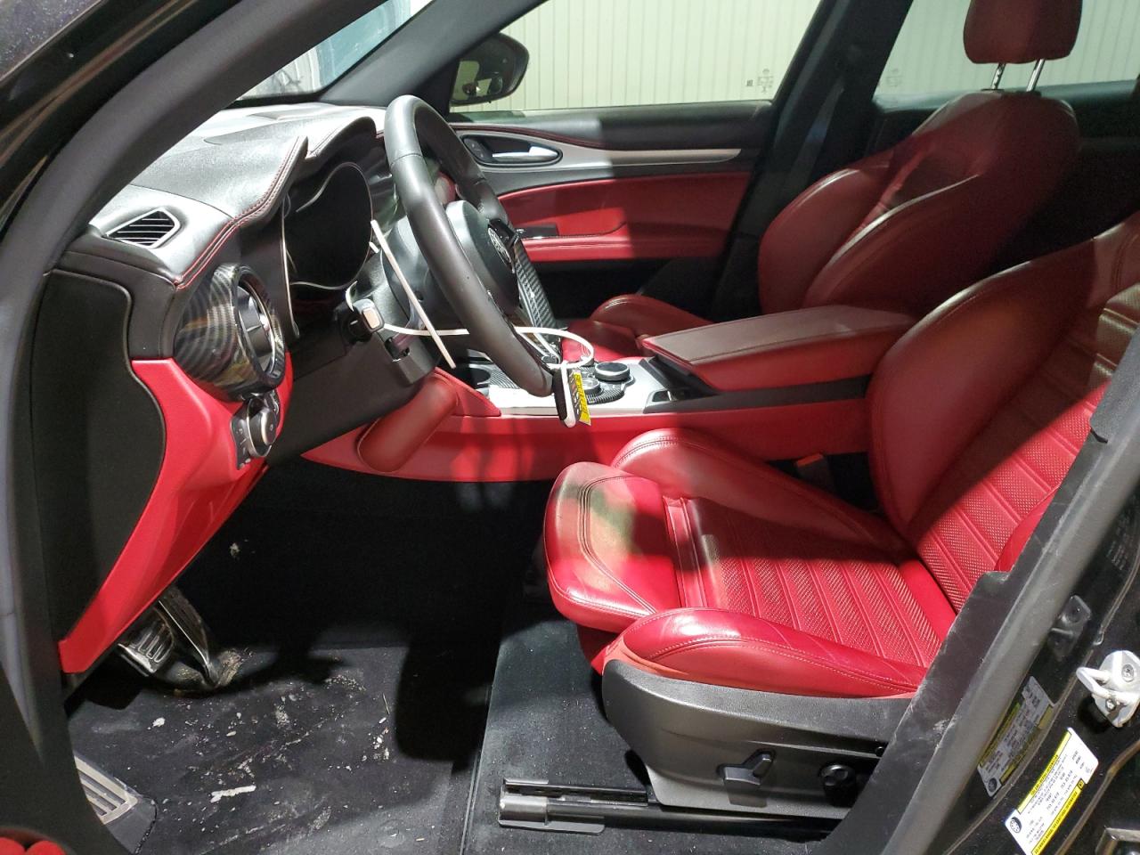 2019 Alfa Romeo Stelvio VIN ZASPAKBN6K7C29591 Copart auction photo, rear end / minor dent/scratches damage thumbnail 7