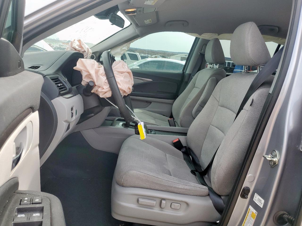 2019 Honda Pilot VIN 5FNYF6H30KB078589 Copart auction photo, front end / side damage thumbnail 7