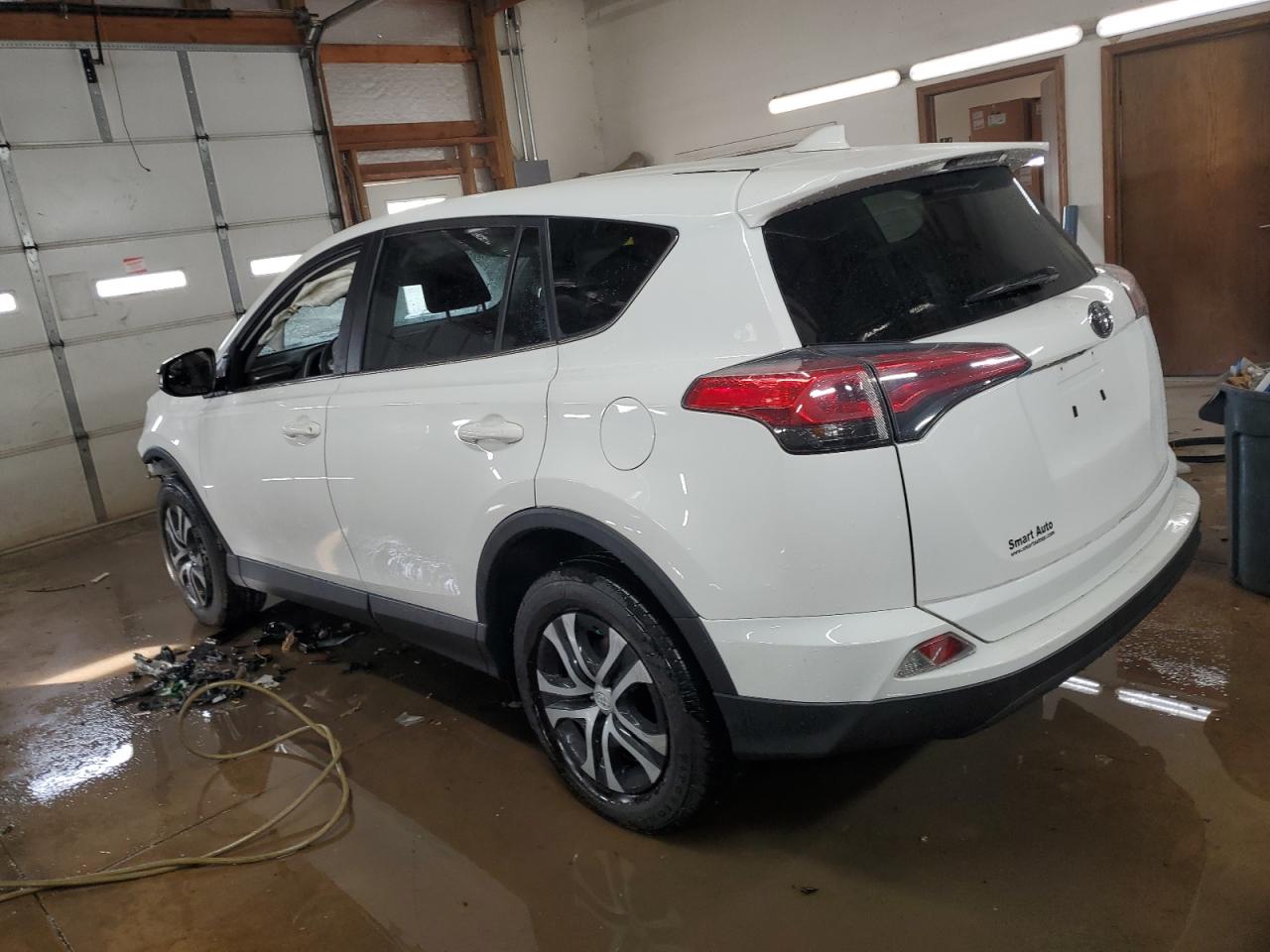 2018 Toyota RAV 4 VIN JTMBFREV0JJ185632 Copart auction photo, front end damage thumbnail 2